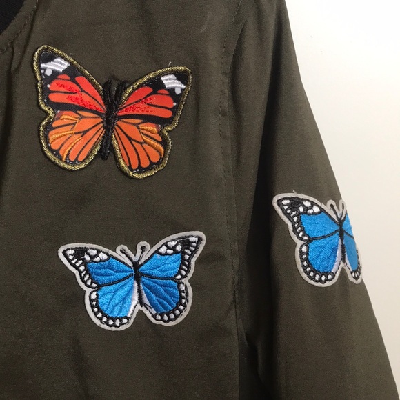 Bomber Jacket 💚 - Picture 5 of 6